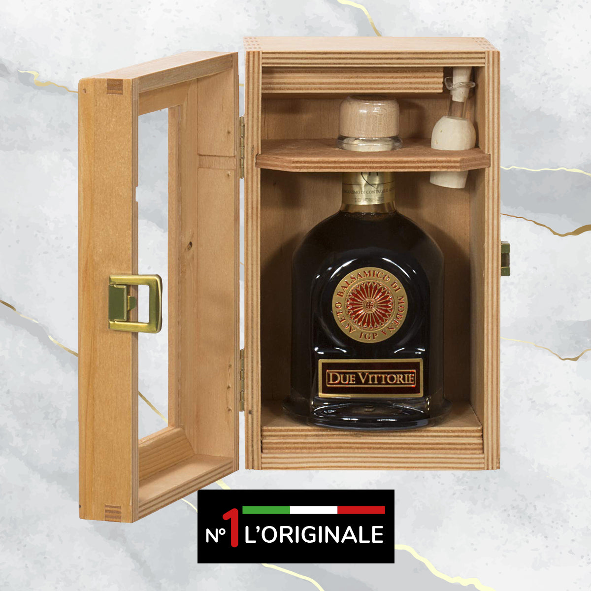 Due Vittorie Oro Gold Balsamic Vinegar Special Edition - with Pourer in Wooden Gift Box - 8.45fl oz/250ml